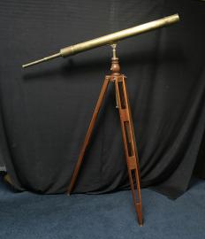 Brass Tripod Telescope by Samuel & Benjamin Solomons -London